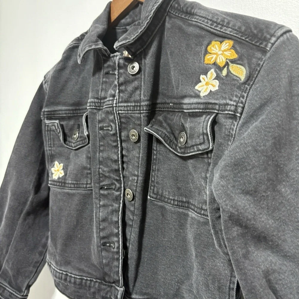 Abercrombie Kids Denim Jacket Girls Kids 9 10 Black Floral Embroidery Cropped